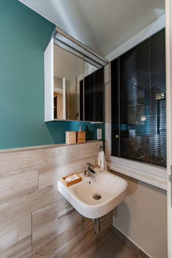 Apartments 4U: Kampus Upstairs Hradec Kralove Ngoại thất bức ảnh