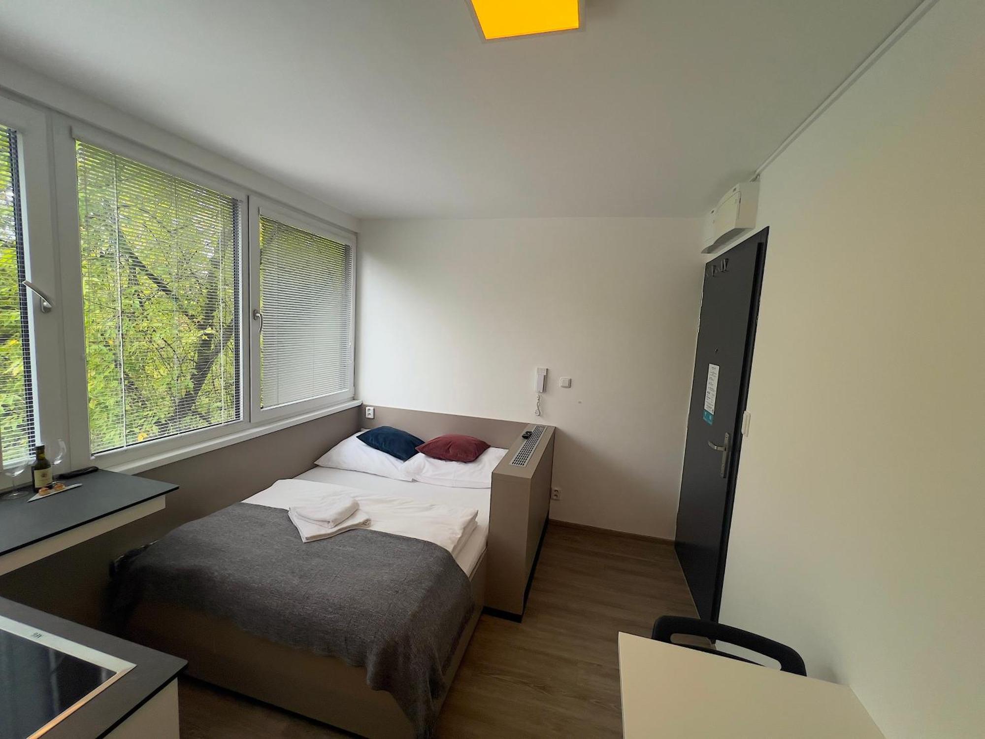 Apartments 4U: Kampus Upstairs Hradec Kralove Ngoại thất bức ảnh
